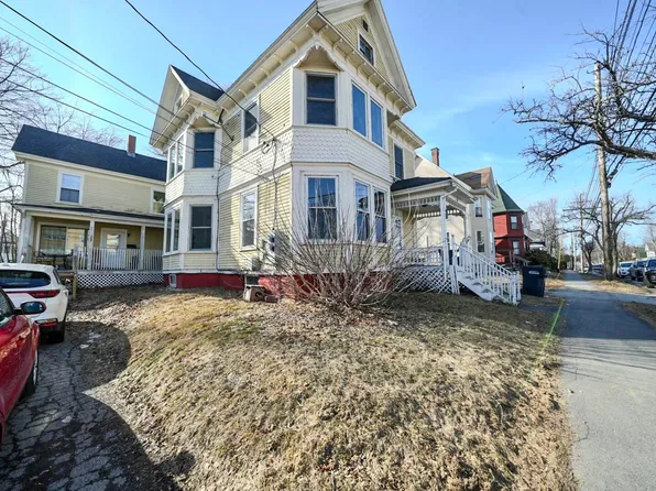 302-304 Center Street, Bangor, ME 04401