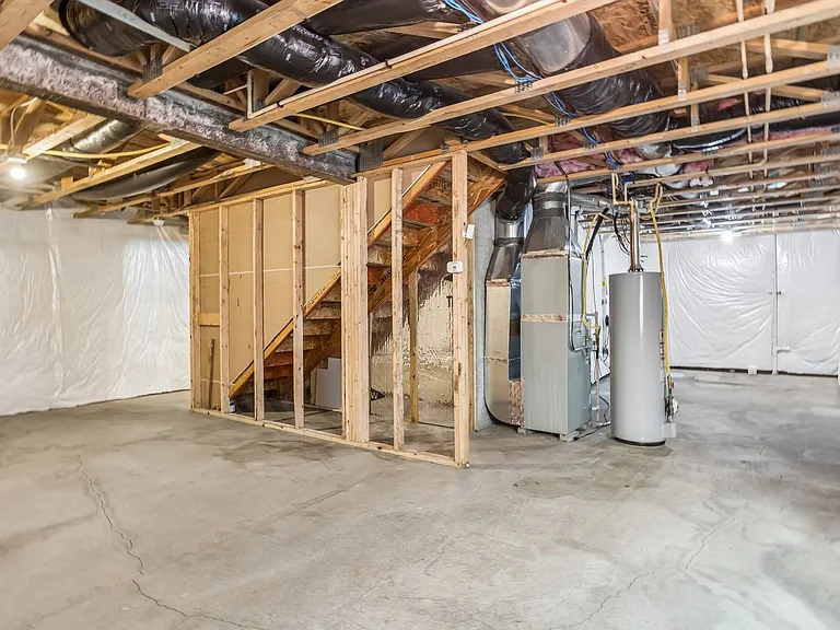 15915 Filmore Cir — Photo 28