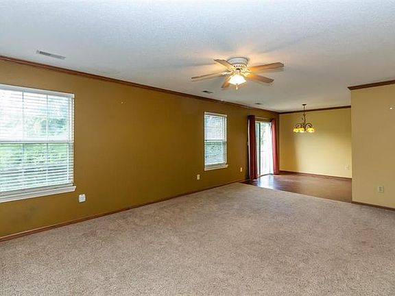 3rd image of 7630 Misty Meadow Dr