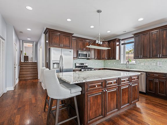 3rd image of 4156 N Elston Ave APT 2N