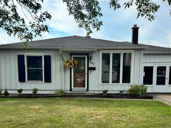 237 Brookside Dr, Buffalo, NY 14220