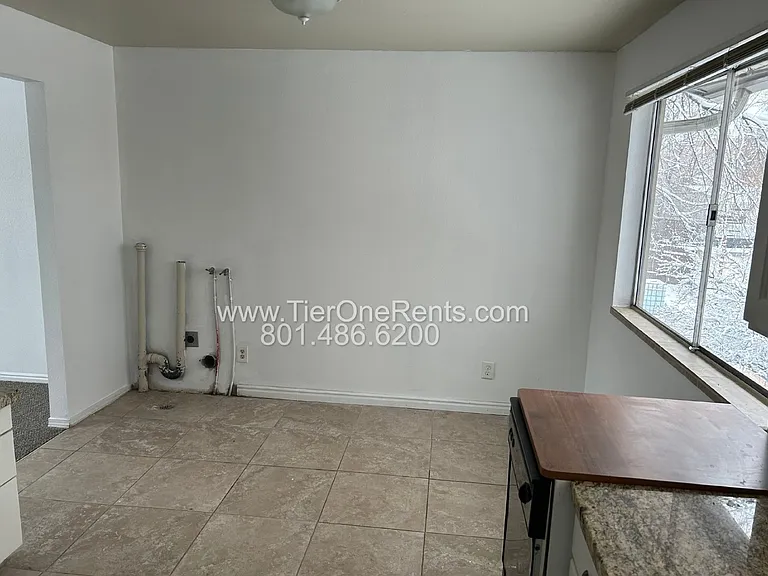 10470 S 700 E #A — Photo 10