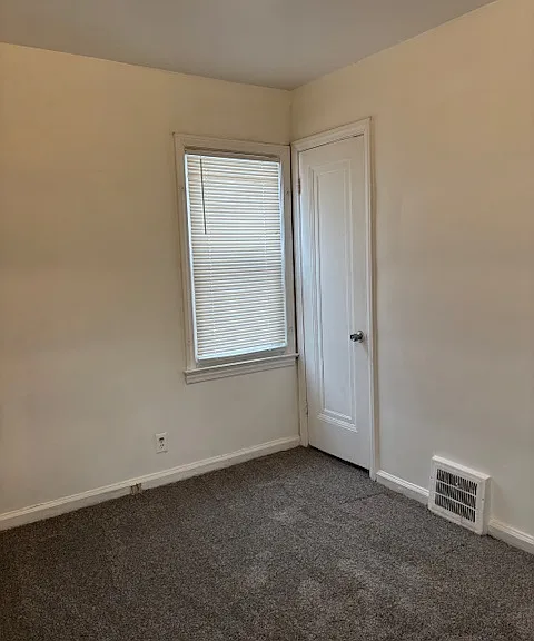 18134 Vaughan St — Photo 12