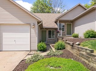 923 Cedar Run Ct NW, Grand Rapids, MI 49534