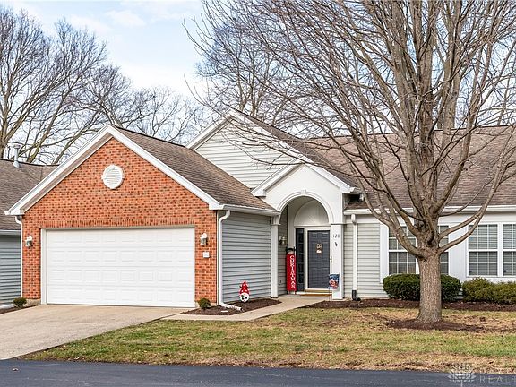 2nd image of 128 Elmwood Dr