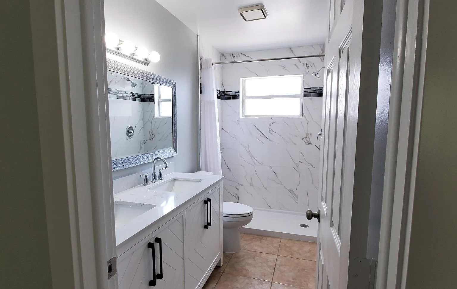 2 bed, 1085 sqft, $1,500 — Photo 4