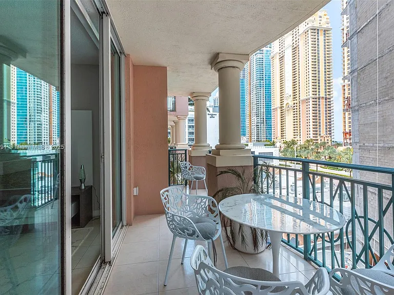 17555 E Atlantic Blvd #603 — Photo 39