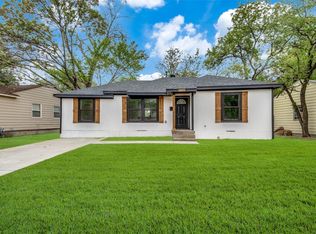 2018 Ruea St, Grand Prairie, TX 75050