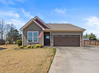 404 Skyway Pl, Travelers Rest, SC 29690