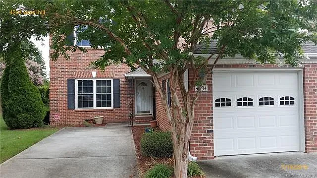 4334 Laurel Hill Ln photo 1