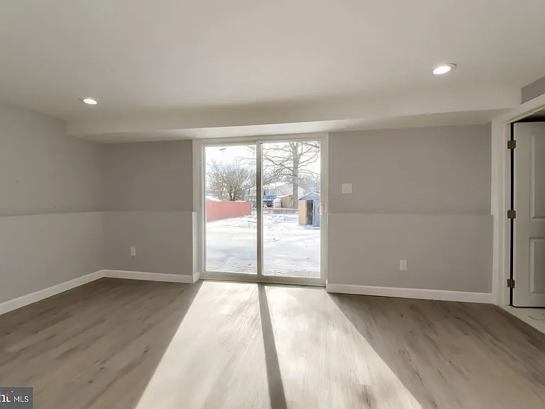 502 Bloomfield Dr — Photo 22
