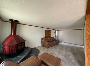 706 Dallas Rd, Cheyenne, WY 82007