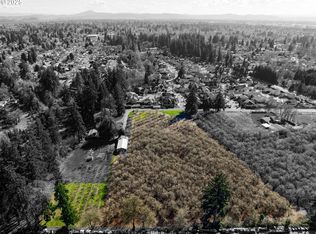 E Beacon Dr, Eugene, OR 97404