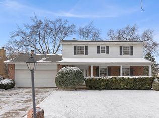 1970 Sheffield Ln, Wheaton, IL 60189