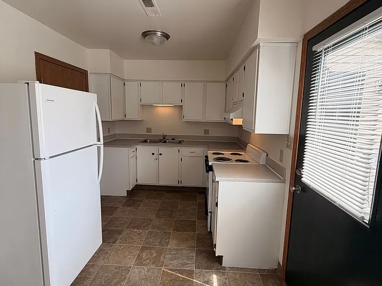 Jefferson Crossing Townhomes — Photo 30