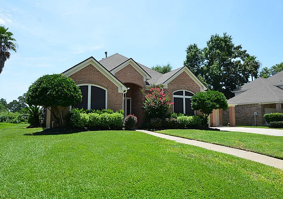 1st image of 18818 Polo Meadow Dr
