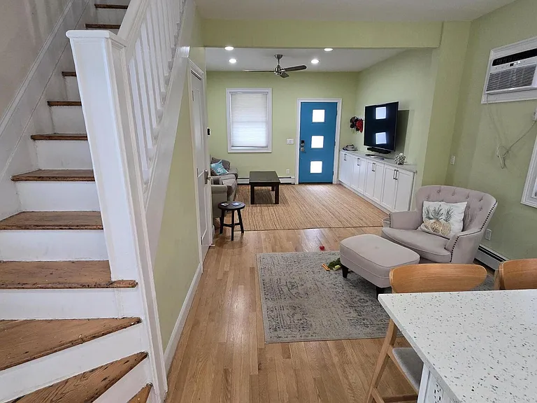 408 4th Ave #REAR — Photo 6