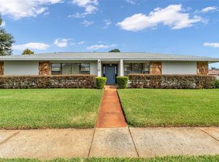 2110 E Timberlane Dr, Plant City, FL 33563