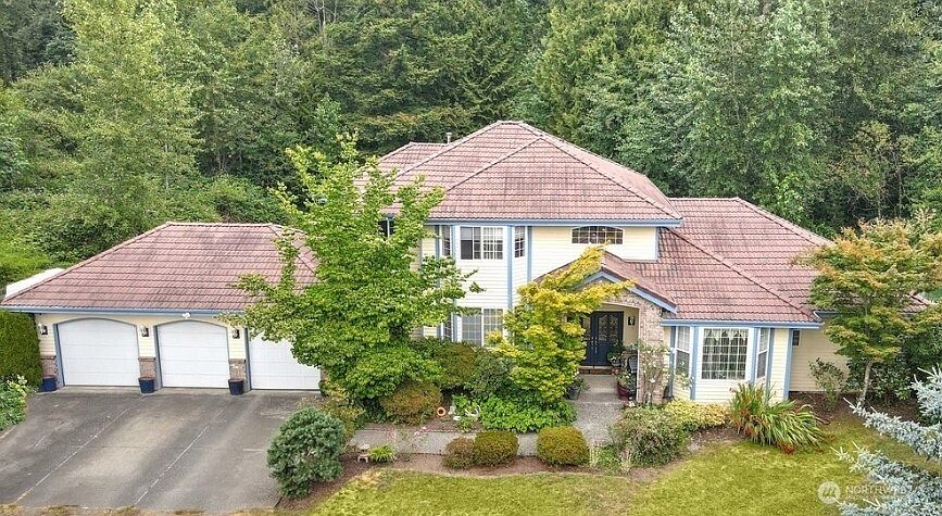 1st image of 26028 204th Avenue SE