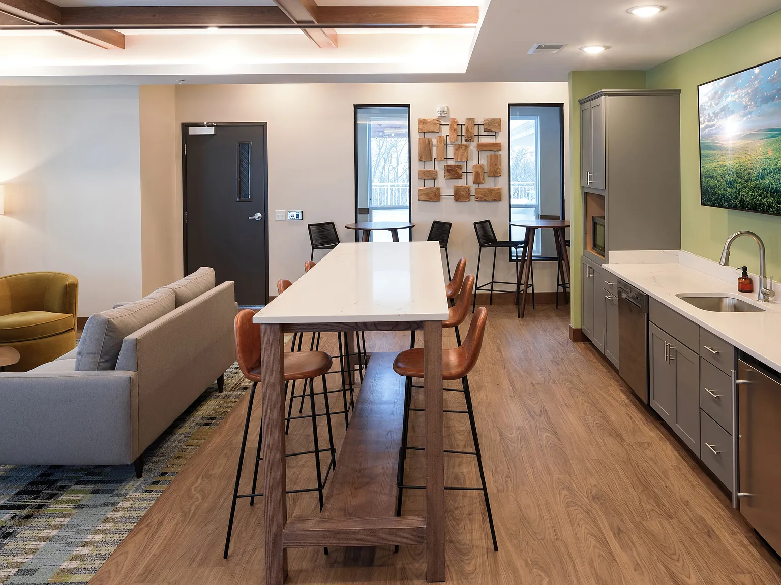 Crossings at Inver Woods Apartments — Photo 4