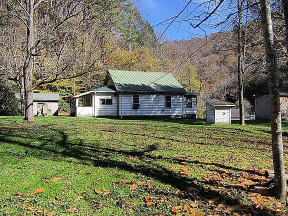 5370 Beech Crk, Matewan, WV 25678 | MLS #11266829 | Zillow