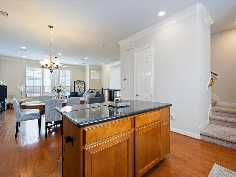 3214 Clearview Cir — Photo 5