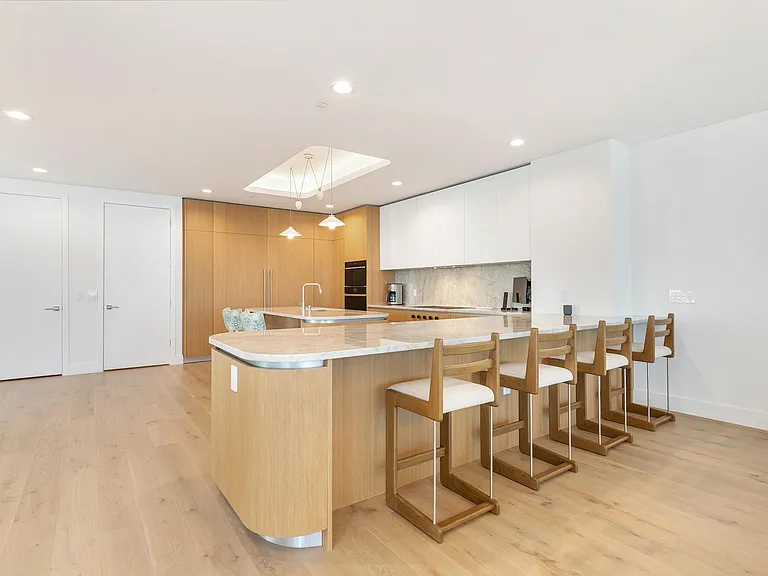 1333 S Flagler Dr #1502 — Photo 10