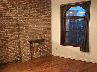 Rented by Bravestream Realty Corp.