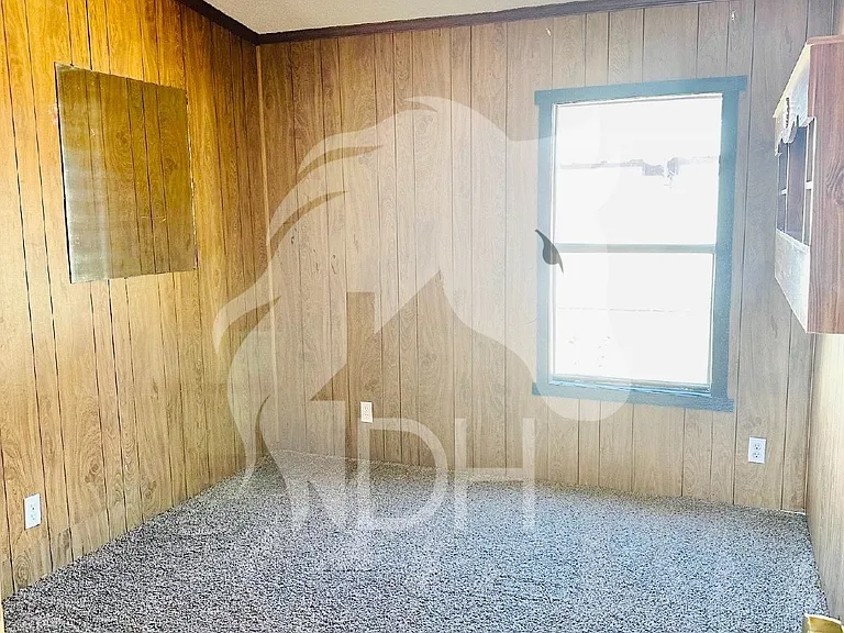 310 Madison Ave #19 — Photo 6