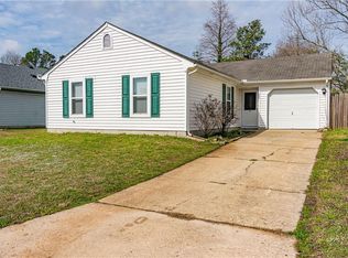 625 Aylesbury Dr, Virginia Beach, VA 23462