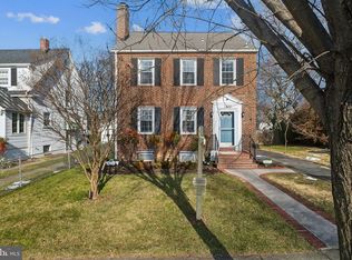 2620 Hillcrest Ave, Parkville, MD 21234