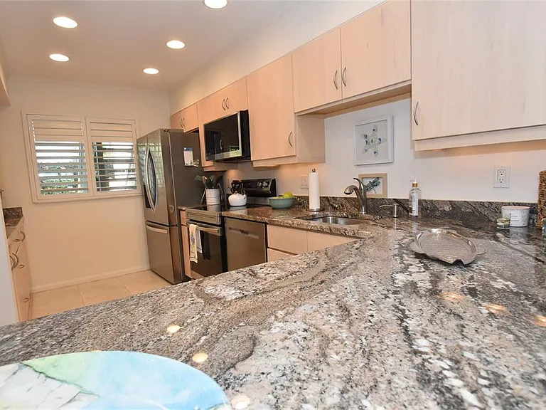 1510 Pelican Point Dr #BA168 — Photo 3