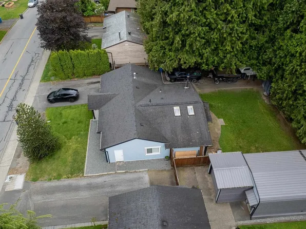 34843 Laburnum Ave, Abbotsford, BC V2S 5J3
