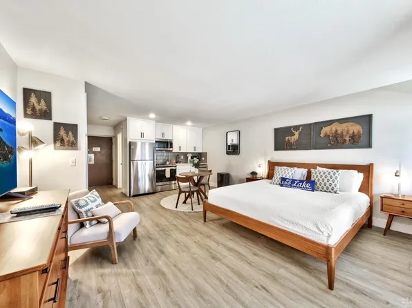 3535 Lake Tahoe Blvd #230, South Lake Tahoe, CA 96150