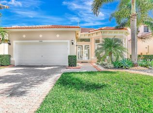 19441 SW 61st St, Fort Lauderdale, FL 33332