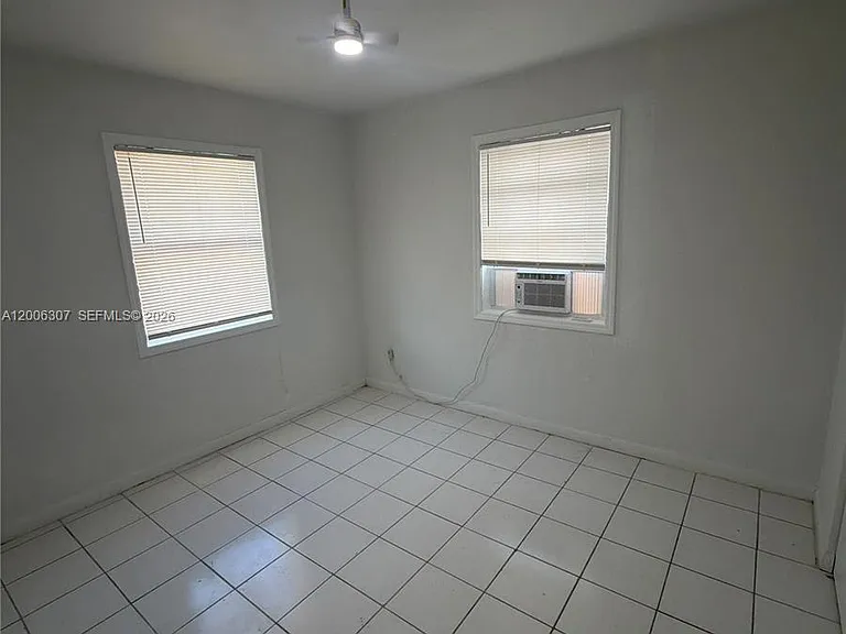 3669 Thomas Ave #10 — Photo 6