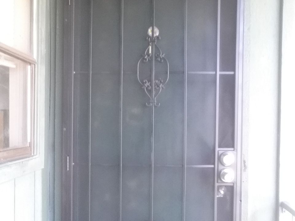1st image of 2546 Lemontree Ln
