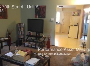 528 S 70th St #A, Milwaukee, WI 53214