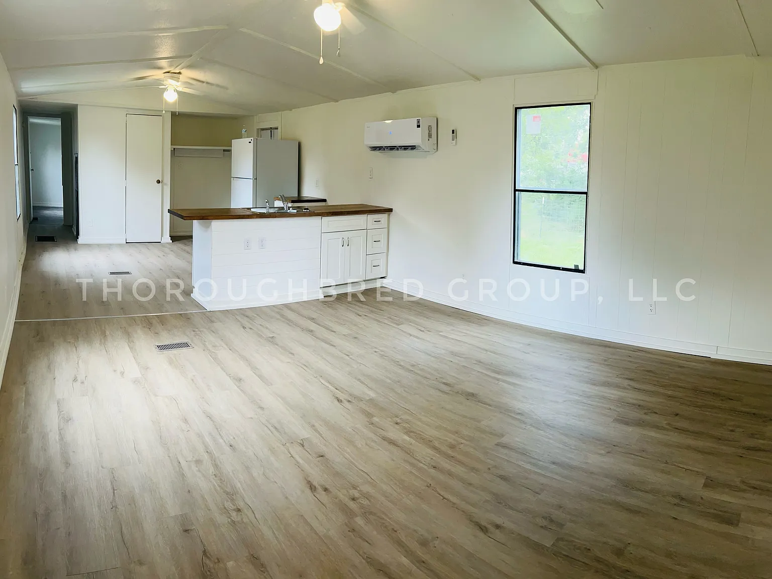 415 W 5th Ave — Photo 1