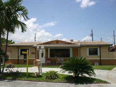 11463 SW 1st St, Sweetwater, FL, 33174