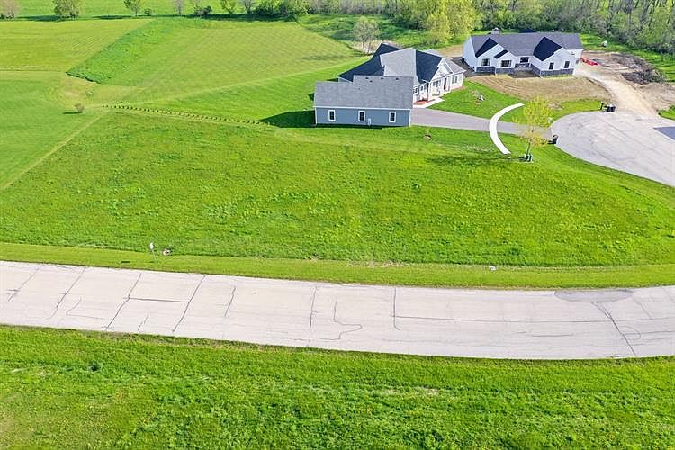 1060 Prairie View Dr, Somonauk, IL 60552 Zillow