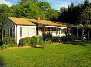 135 Fowler Cir, Dobson, NC 27017