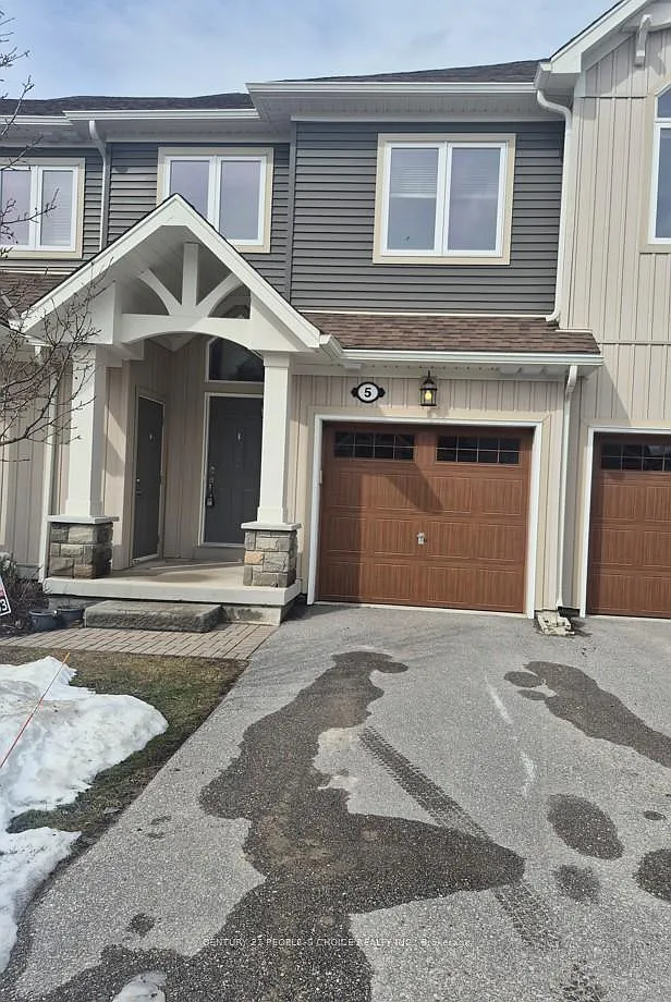 3 bed, $2,550 — Photo 3