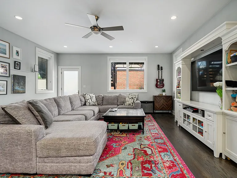 1516 W Ohio St #1 — Photo 14