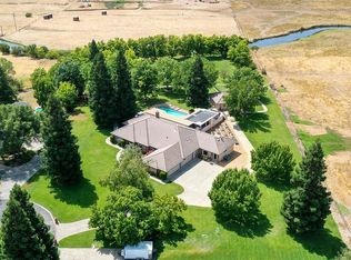 9001 Poplar Hollow Ln, Elk Grove, CA 95624