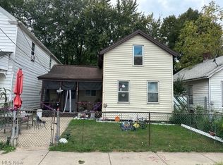 7610 Spafford Rd, Cleveland, OH 44105