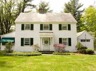 15 Slingerlands St, Slingerlands, NY 12159