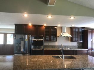 598 S Bay Cir, Colchester, VT 05446