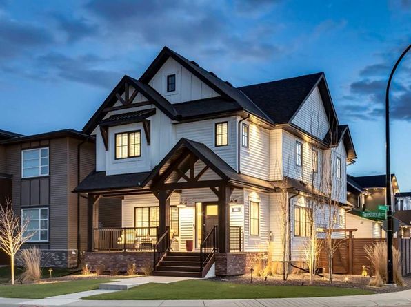 55 E Coopersfield Park SW, Airdrie, AB T4B 4K8