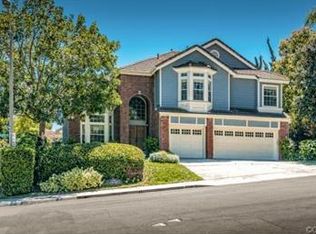 27164 Woodbluff Rd, Laguna Hills, CA 92653